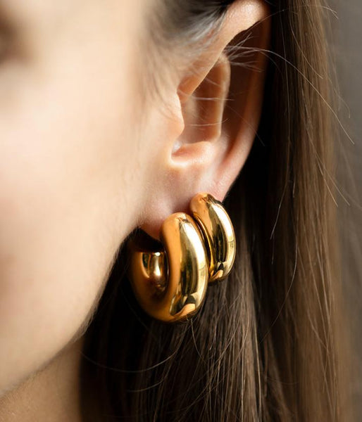 "MAGNING GLASS" EARRINGS